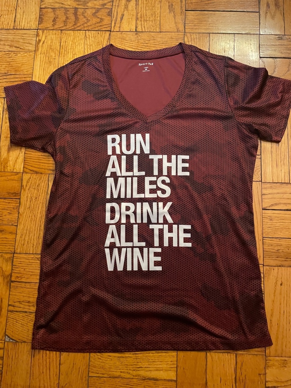 Maroon RUN ALL THE MILES tech top- size M